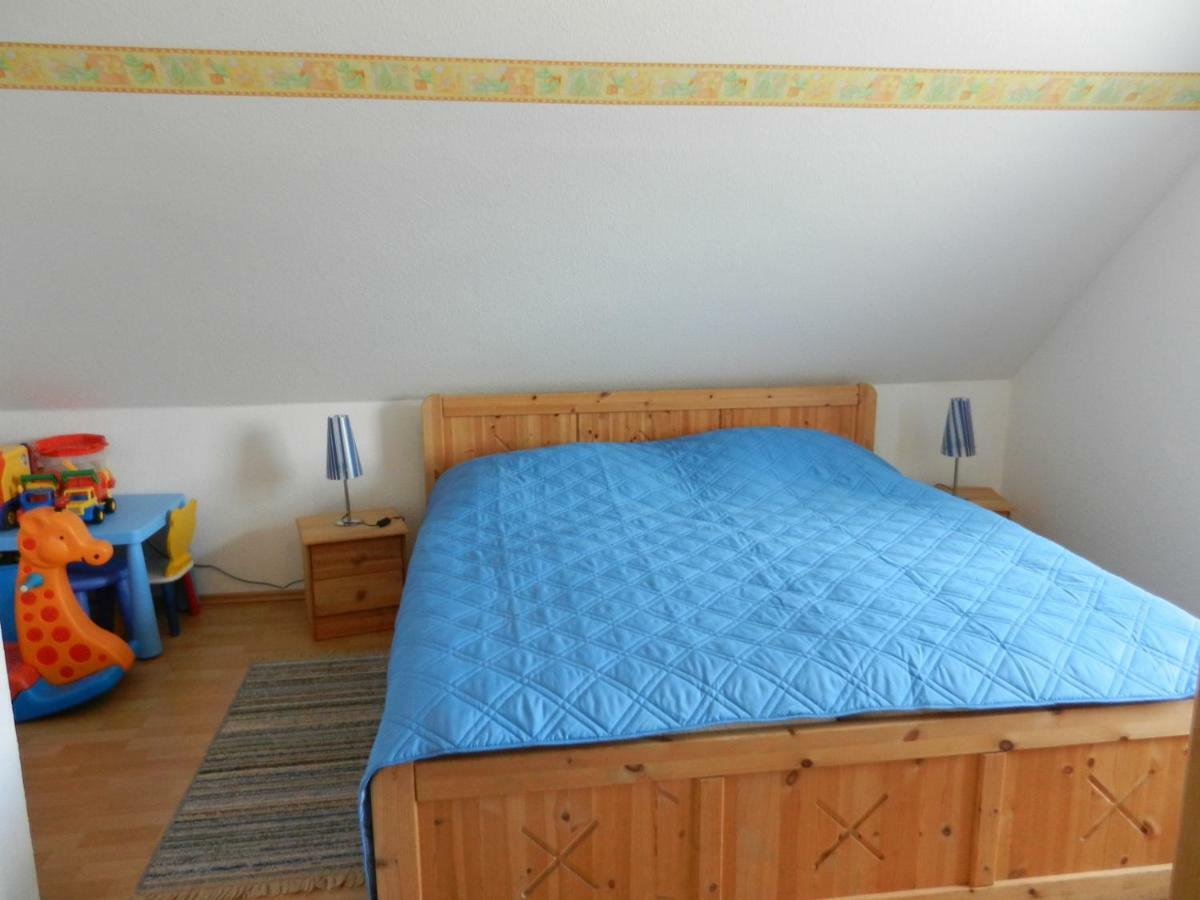 Ferienhaus Seehund Krummhörn エクステリア 写真